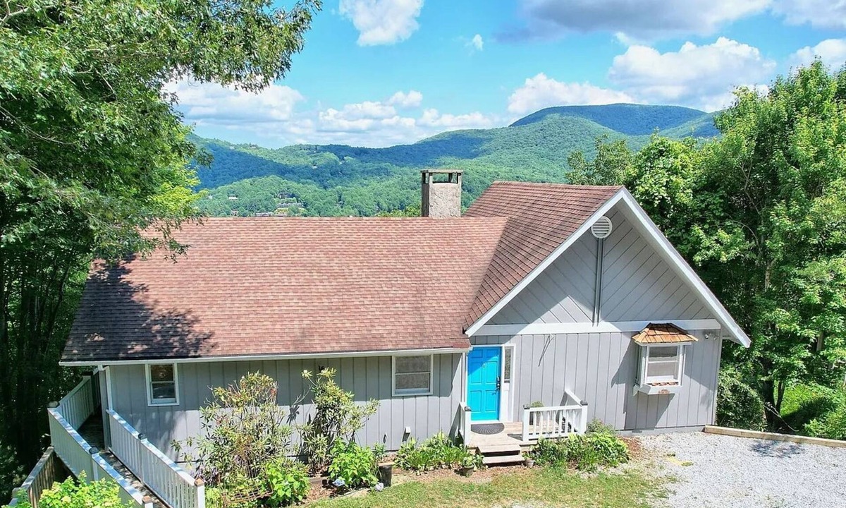 Sky Valley House | Breathtaking views await you!