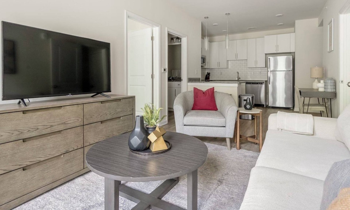 Concord Apartment | Emery 2BD 2 - Two Bedroom Apartment, Sleeps 4