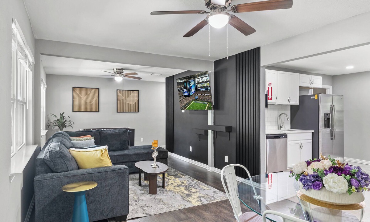 Euless House | MAJOR INTERNATIONAL SPORTING EVENT - BEST LOCATION