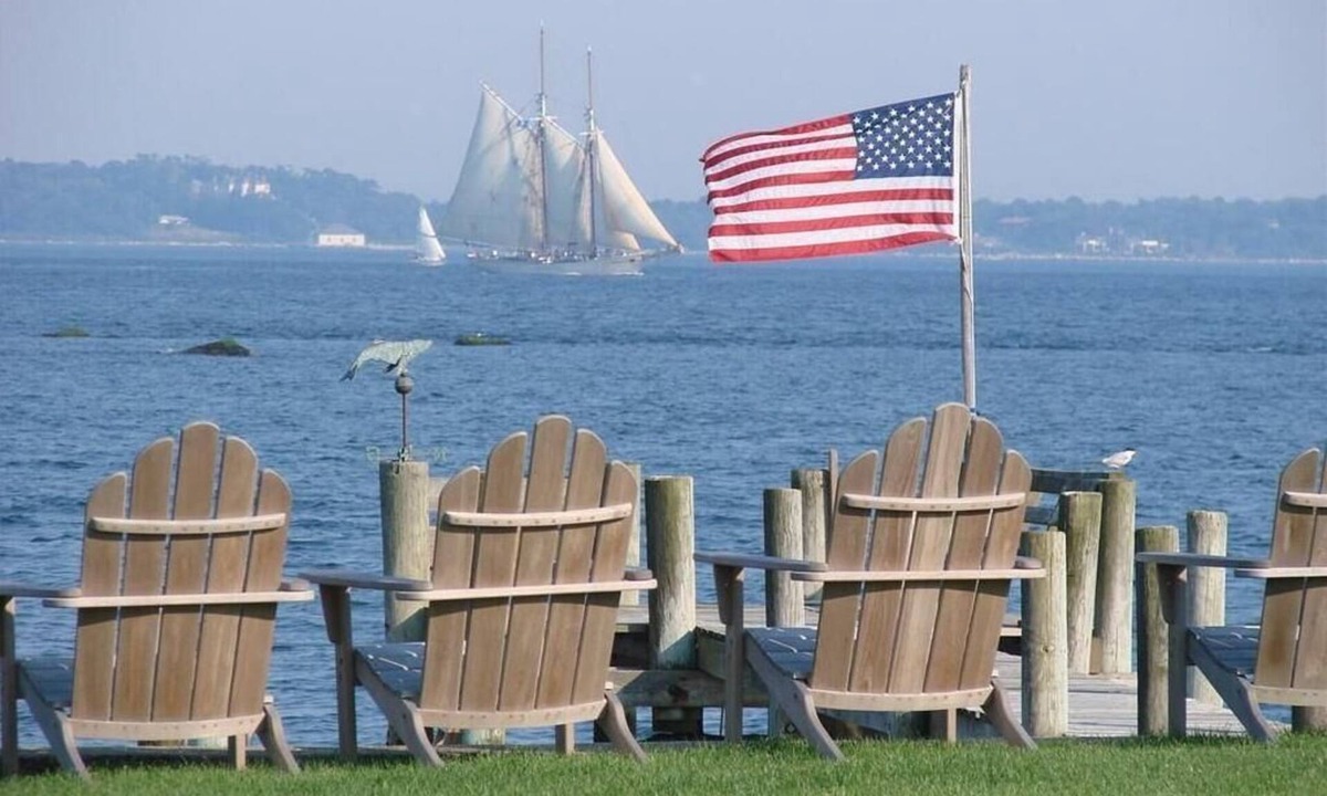 Groton Long Point House | Oceanfront home with private dock & large yard