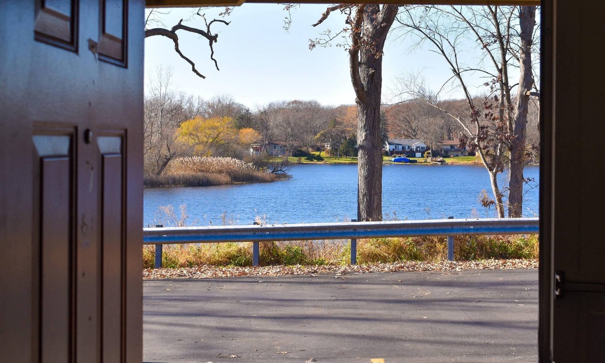 Auburn Hills Hotel | Rodeway Inn Auburn Hills - Detroit