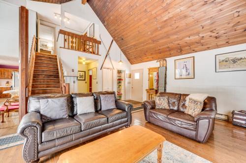 Intervale House | Rustic Intervale Hideaway w/Deck & Wooded Views!