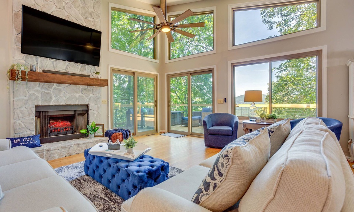 Tate Cottage | Serenity at Bent Tree – Breathtaking Mountain Views, Fire Pit & Game Room