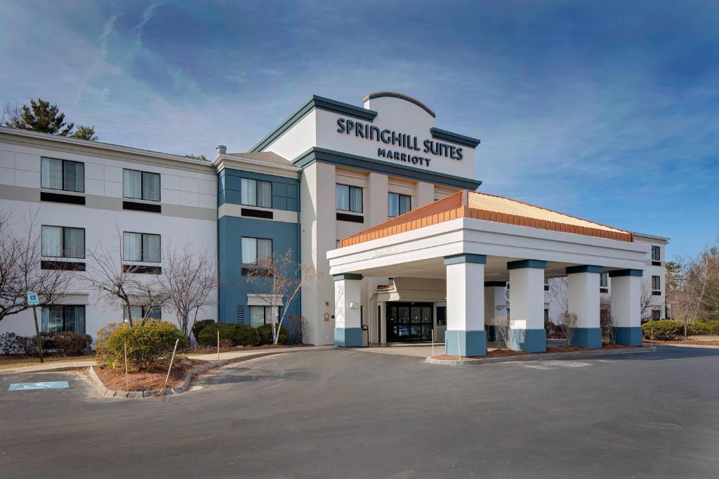 Manchester Hotel | SpringHill Suites by Marriott Manchester-Boston Regional Airport