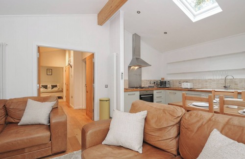 Looe Cottage | 2 Streamside