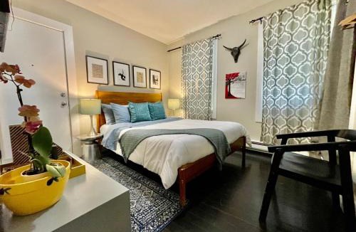 North End Apartment | Beautiful 3BR 3BA Duplex parking Best Location Boston