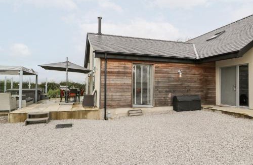 Pentraeth House | Cae Sam