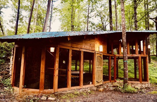 Stanardsville Apartment | Cascina Rococo at White Lotus Eco Spa Retreat