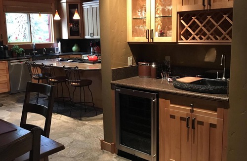 Truckee House | CUSTOM CRAFTSMAN STYLE HOME!