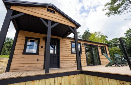 Dailey House | Epic View Cabin & Hiking!