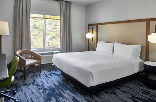 Cornelia Hotel | Fairfield By Marriott Inn & Suites Cornelia