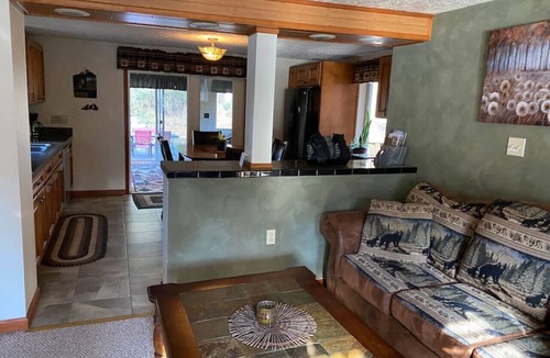 Confluence Cottage | Fall Getaway Creek Haven: Sleeps 6 · 3BR 1BA · Hot Tub Fire Pit Grill Fireplace