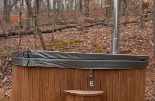 Travelers Rest RV Rental | Field Trip Unit 11 Med Bell Tent
