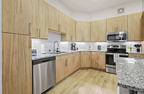 Far North Dallas Apartment | MAJOR INTERNATIONAL SPORTING EVENT Stay Modern 2BR Galleria Dallas with Amenities