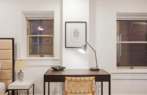 Hanover Place Apartment | FRONTDESK Studio Apt near Country Club Plaza