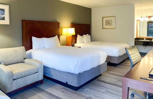 Channelview Hotel | GreenTree Hotel & Extended Stay I-10 FWY Houston, Channelview, Baytown