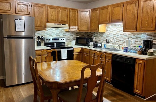 Covel House | Hillside Hideaway 2 - A Hatfield McCoy Rider Retreat