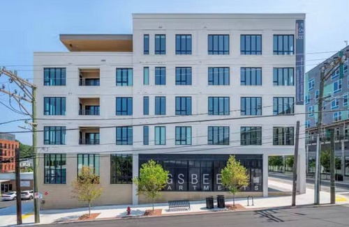 Durham Apartment | Landing | Beautiful Studio, Pool, Gym