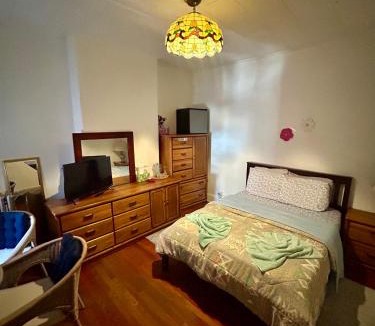 Allentown House | Las margaritas