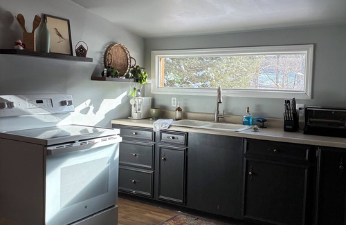 Ligonier Cabin | Ligonier Creekside Cabin in Laurel Highlands