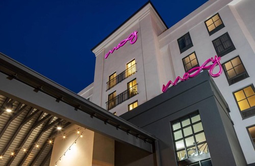 Downtown Memphis Hotel | MOXY Memphis Downtown