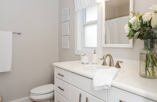 Campobello House | Oak Knob Equestrian Home