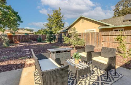 Elk Grove House | Pet-Friendly Yard! Home 3 Mi to Sky River Casino