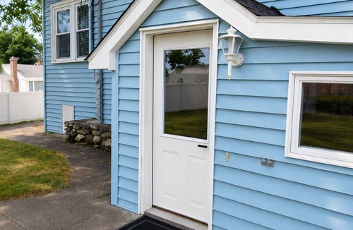 Webster Square Apartment | Private 2BR Retreat AC, Parking & Family-Friendly Yard