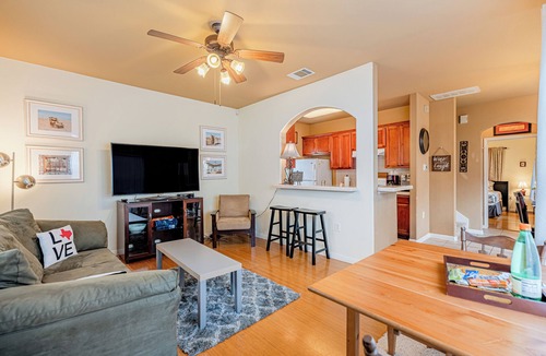 Swede Hill House | Quiet 2 Story | Walkable to East Side Eateries