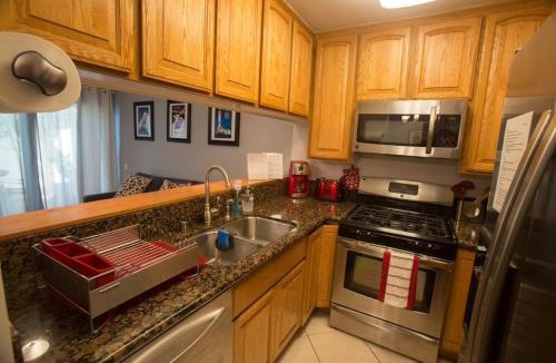 Hermosa Village Apartment | Radiator Springs by Funtierland Vacation Rentals