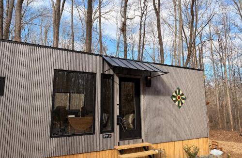 Elon Apartment | Riverside Studio - Trails, Views, Firepit, Hammock