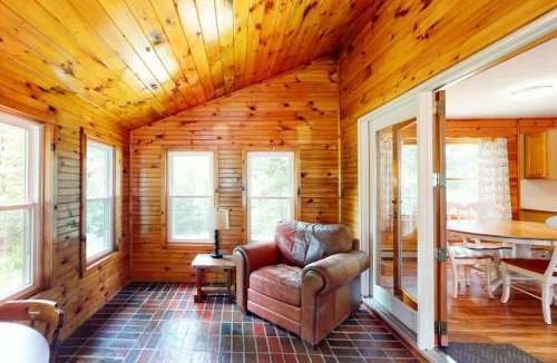 Hiram House | Riverside
