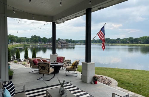 Lee's Summit House | Spacious Lakefront Retreat with Patio, 4 bedroom bath & 25 Minutes to Arrowhead