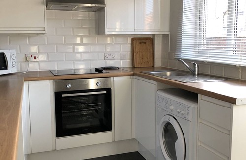Shotton Colliery House | Spacious modern 2 bedroom house in quiet area