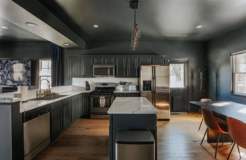 Afton House | The Reserve at 151