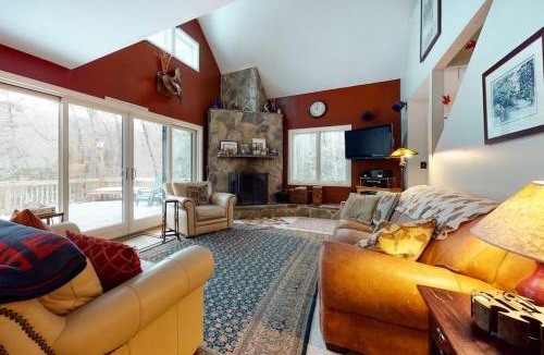 Jackson House | The Ski Haus