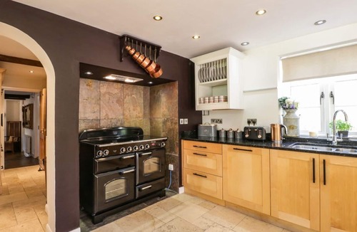 Devizes House | Valley House, Devizes
