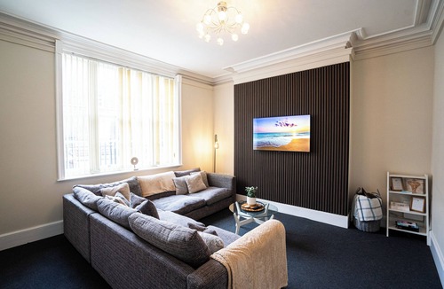 Wolverhampton Apartment | Wolverhampton City Centre, Luxury Apartment