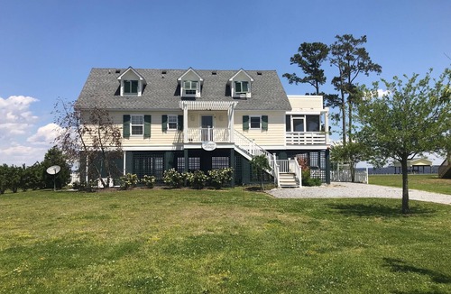 Belhaven House | You will be "Blown Away"! New Dock!