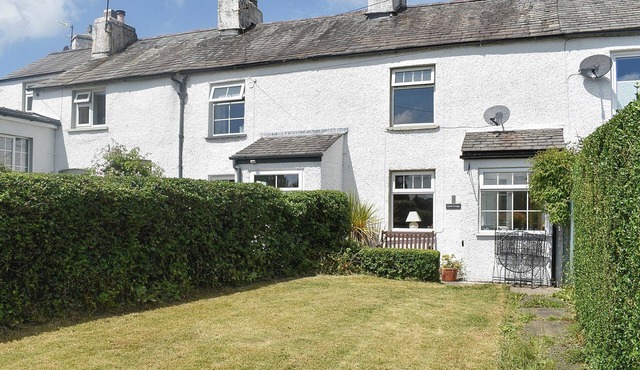 2 bedroom accommodation in Lowick Green, Near Coniston