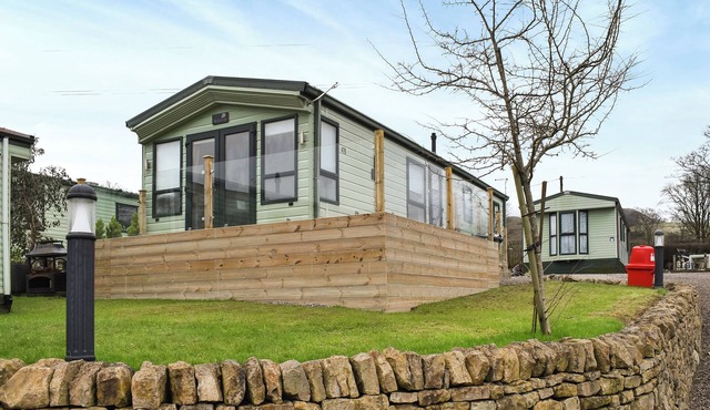 2 bedroom accommodation in Lamplugh