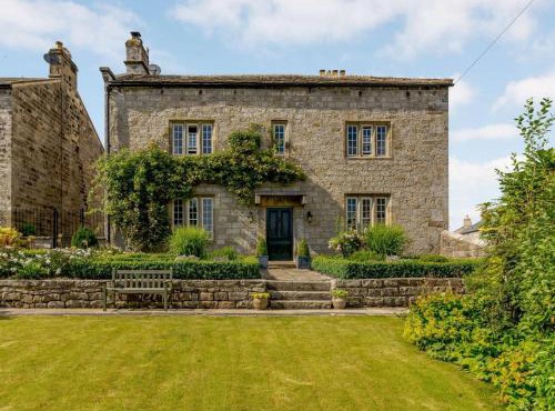 5 Bed in Harrogate oc-83663