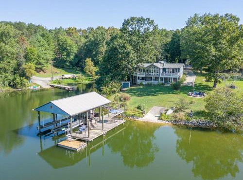 Lakefront Retreat with Game Room Hot Tub and Gym