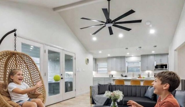 Luxury 4Bd 2Ba w Hot-Tub & Cinema Room - 14 guest