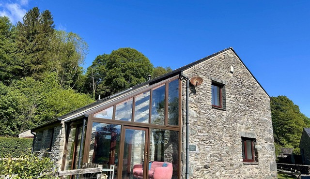 Meadow Barn, a spacious cottage for 6 in the Lake District