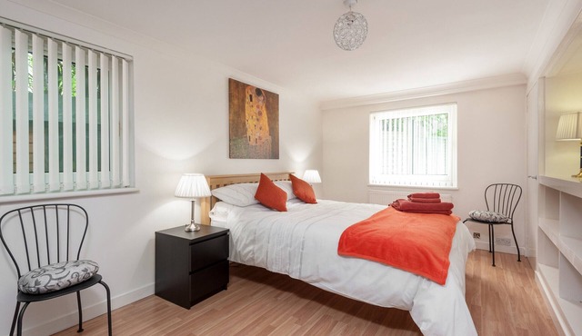 Parisian style 2 bedroom the Marchfield Residence