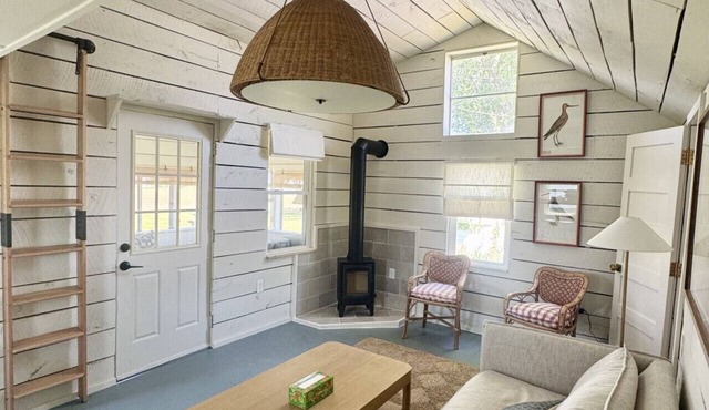 Plum Point Cottage #21