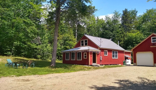 Recreation Haven .Work remotely super fast Wi-Fi Snowmobile, ATV, & Explore!