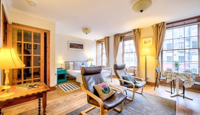 Royal Mile Studio in Prime Location