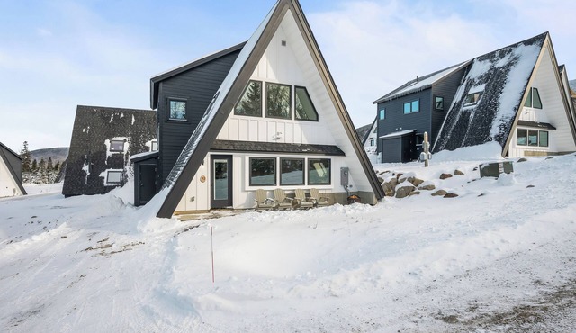 Saddleback - Parmachenee A Frame #19 - Apres Ski Maine